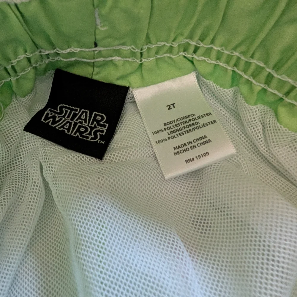 Disney Grogu 2T Swim Trunks &Top - Picture 7 of 9